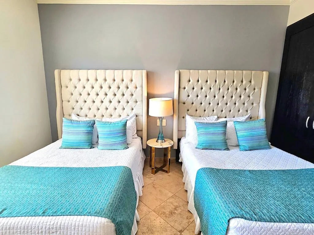 Wonderful 2 Bedroom Apt A Few Of Minutes To The Beach Cabo San Lucas Meksyk