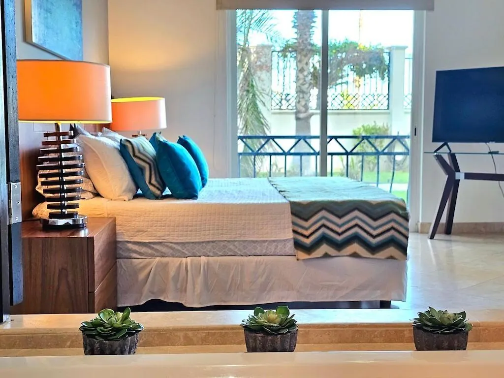 Wonderful 2 Bedroom Apt A Few Of Minutes To The Beach Cabo San Lucas