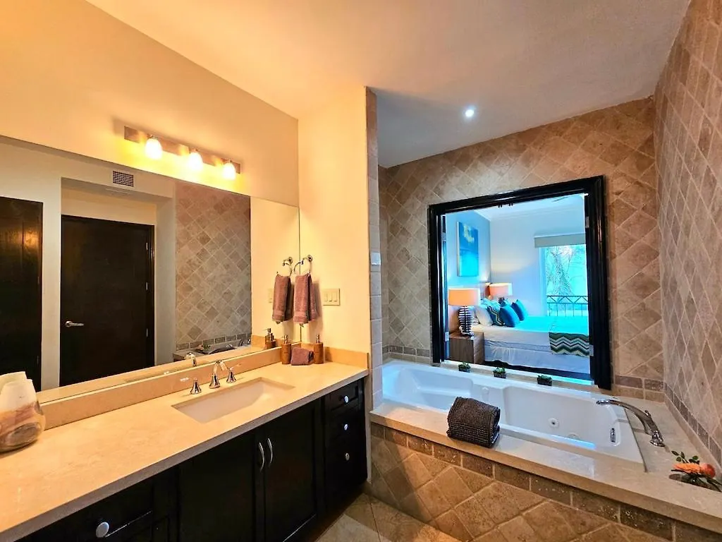 Wonderful 2 Bedroom Apt A Few Of Minutes To The Beach Cabo San Lucas Apartament